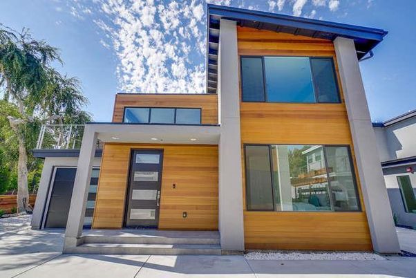 Attached, Exterior, Facade, Modern