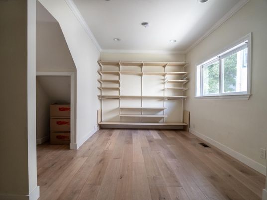 Interior, Recessed Lighting, Walk-in Closets, Wood Texture Flooring