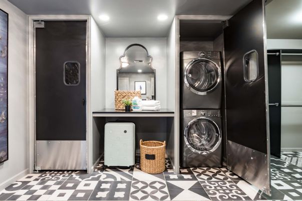 Interior, Recessed Lighting, Utility Closets, Washer