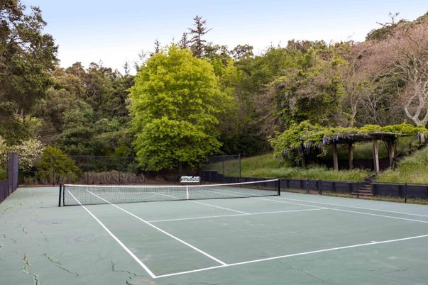 Exterior, Tennis Courts