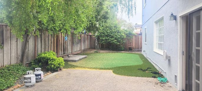 Backyard, Exterior
