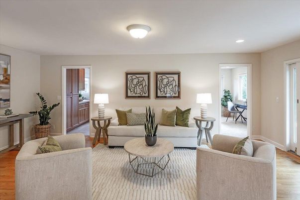 Interior, Living room, Recessed Lighting, Wood Texture Flooring