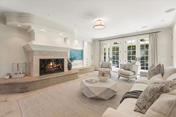Fireplace, Interior, Living room, Recessed Lighting