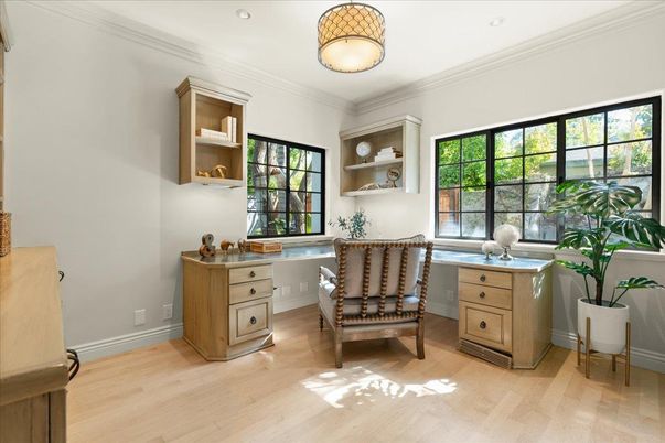 Home Office, Interior, Recessed Lighting, Wood Texture Flooring