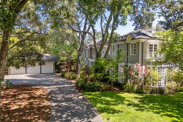 Backyard, Detached Garage, Exterior