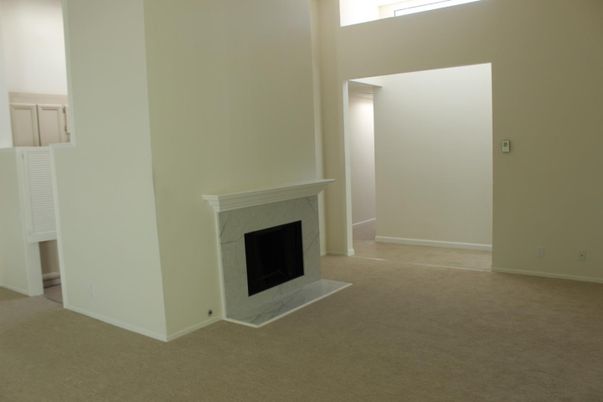 Empty room, Fireplace, Interior