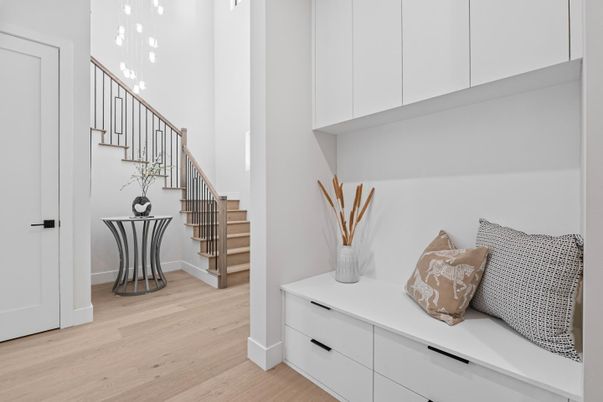 Interior, Pendant Lights, Wood Texture Flooring