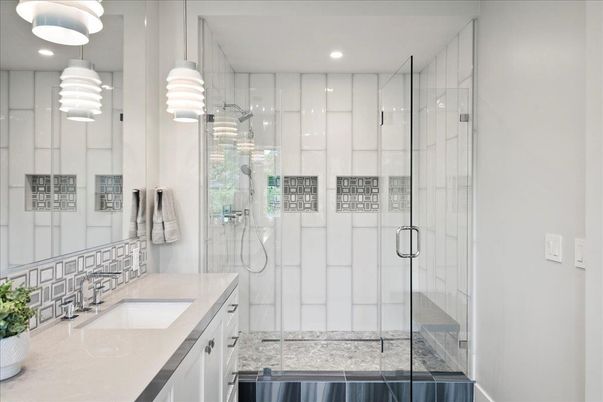 Bathroom, Glass Shower, Interior, Pendant Lights, Recessed Lighting