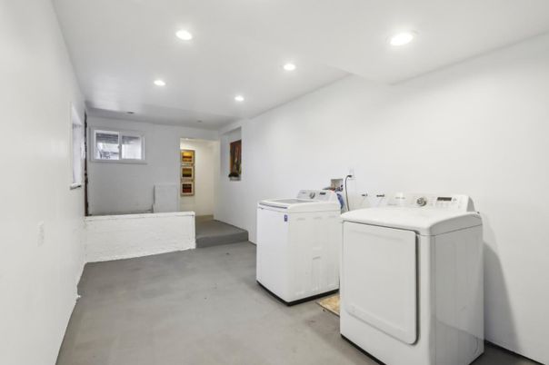 Interior, Recessed Lighting, Washer