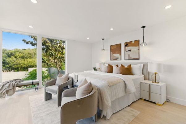 Bedroom, Interior, Pendant Lights, Recessed Lighting, Wood Texture Flooring