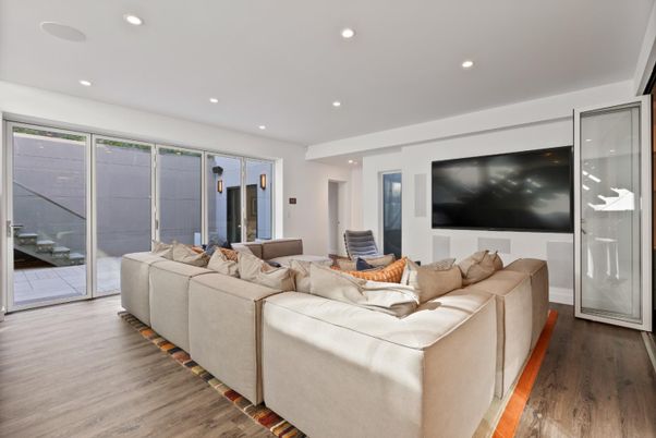 Interior, Living room, Recessed Lighting, Wood Texture Flooring