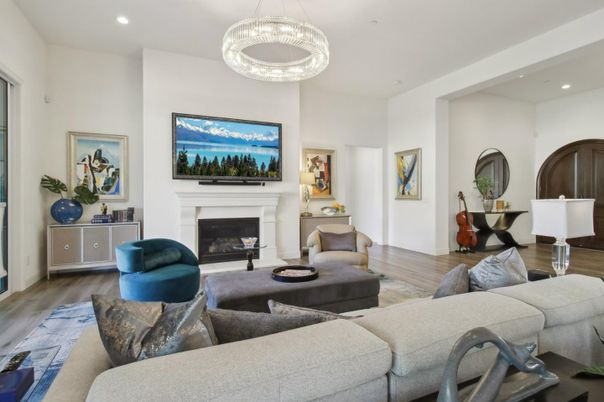 Fireplace, Interior, Living room, Pendant Lights, Recessed Lighting, Wood Texture Flooring