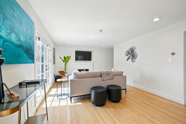 Fireplace, Interior, Living room, Recessed Lighting, Wood Texture Flooring
