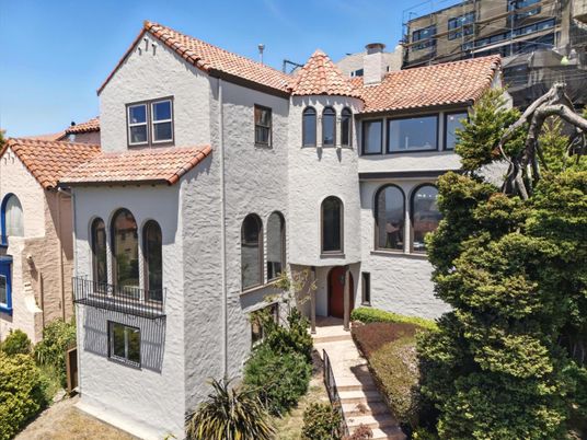 Exterior, Facade, Spanish Mediterranean