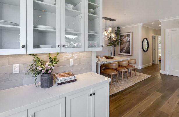 Dining room, Interior, Pendant Lights, Recessed Lighting, Wood Texture Flooring