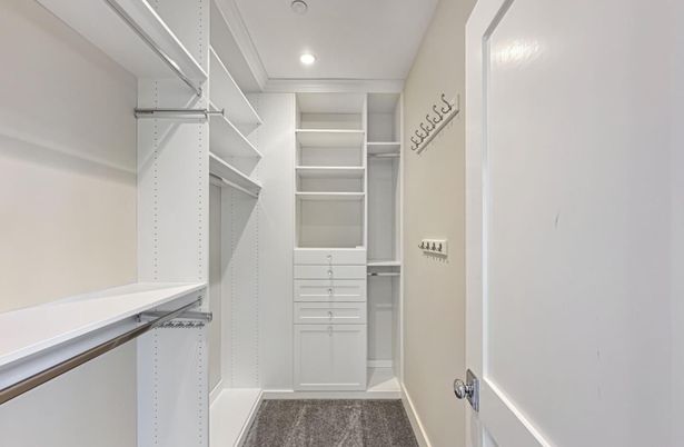 Interior, Recessed Lighting, Walk-in Closets