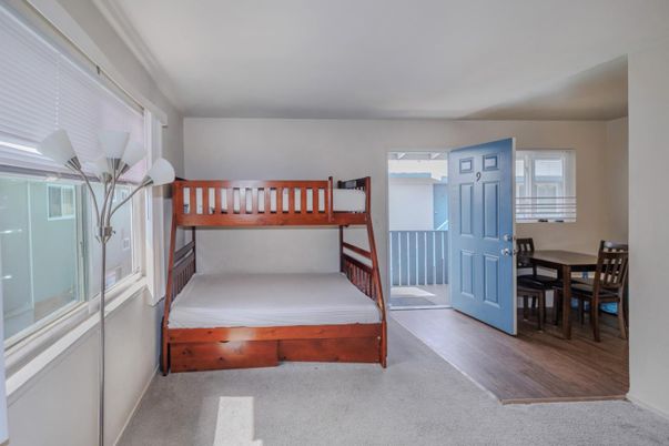 Bedroom, Dining room, Interior
