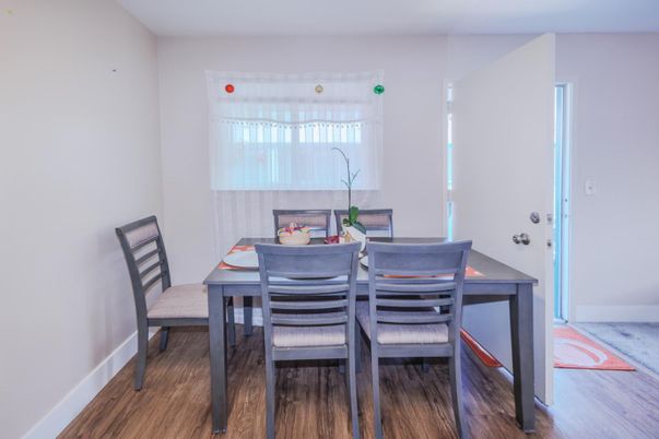 Dining room, Interior, Wood Texture Flooring