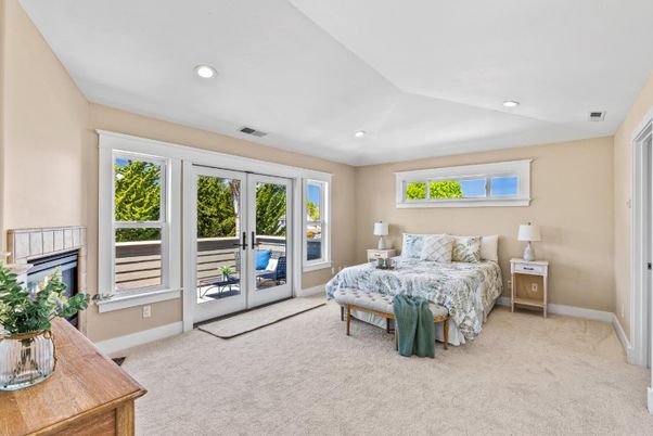 Bedroom, Fireplace, Interior, Recessed Lighting
