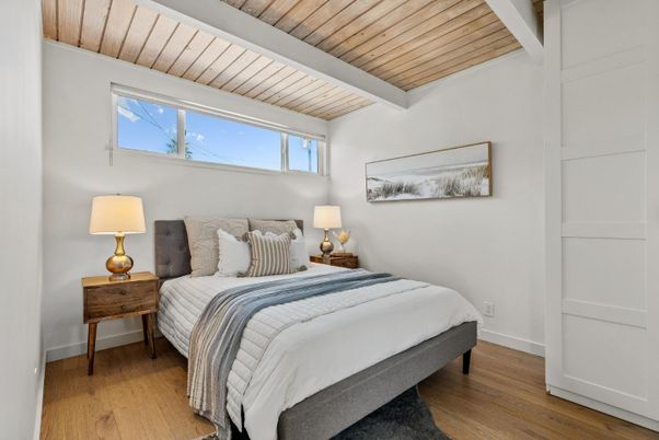 Bedroom, Interior, Wooden Ceilings, Wood Texture Flooring
