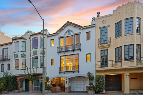 Attached, Exterior, Facade, Spanish Mediterranean
