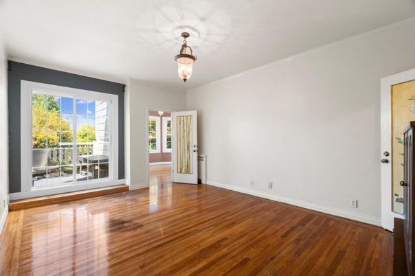 Empty room, Interior, Pendant Lights, Wood Texture Flooring