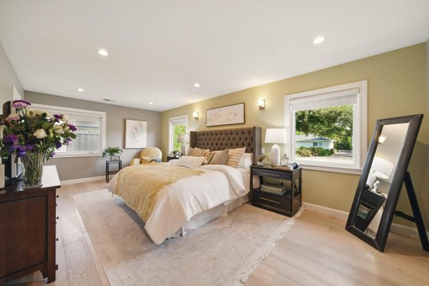 Bedroom, Interior, Recessed Lighting, Wood Texture Flooring