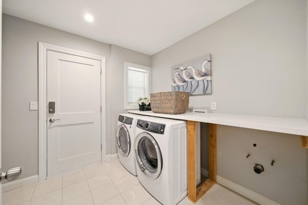 Interior, Recessed Lighting, Washer