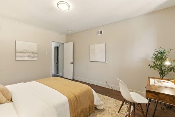 Bedroom, Home Office, Interior, Wood Texture Flooring
