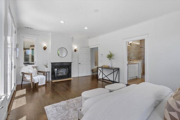 Bedroom, Fireplace, Interior, Recessed Lighting, Wood Texture Flooring