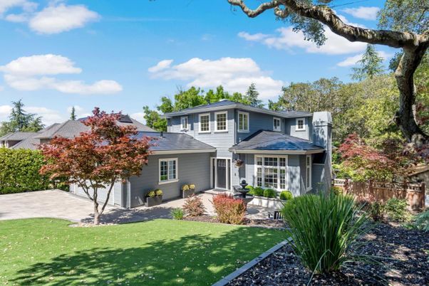 Attached, Backyard, Exterior, Facade, Georgian