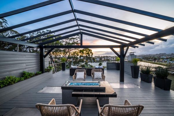 Exterior, Glass Ceilings, Sun Room