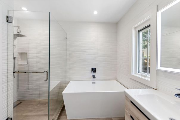 Bathroom, Free Standing Baths, Glass Shower, Interior, Recessed Lighting