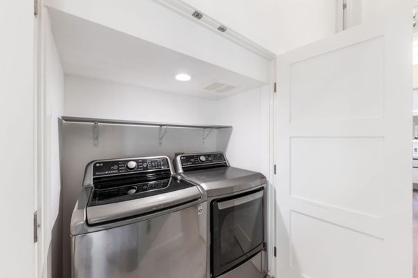 Interior, Recessed Lighting, Washer
