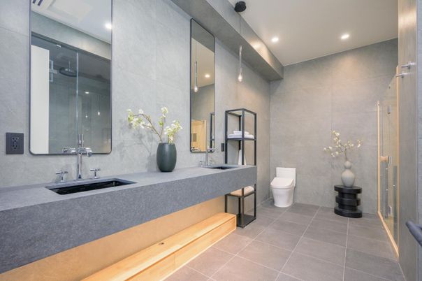 Bathroom, Dual Sink Vanities, Interior, Recessed Lighting