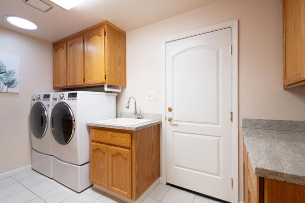 Interior, Recessed Lighting, Washer