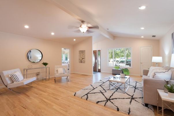 Interior, Living room, Recessed Lighting, Wood Texture Flooring