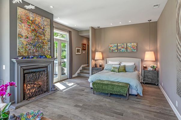 Bedroom, Fireplace, Interior, Pendant Lights, Recessed Lighting, Wood Texture Flooring