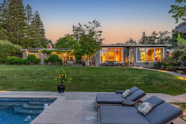 Backyard, Exterior, Pool