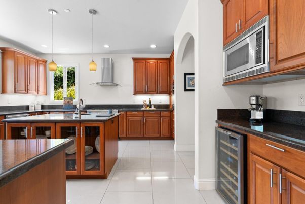 Interior, Kitchen, Pendant Lights, Recessed Lighting