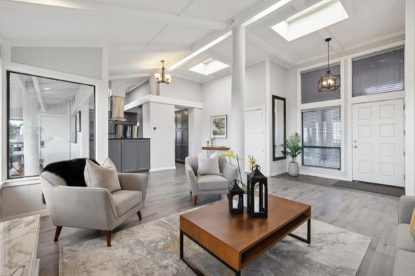 Chandelier, Interior, Living room, Pendant Lights, Wood Texture Flooring
