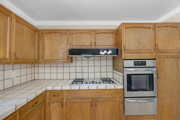 Interior, Kitchen, Tile Countertops