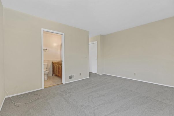 Bathroom, Empty room, Interior