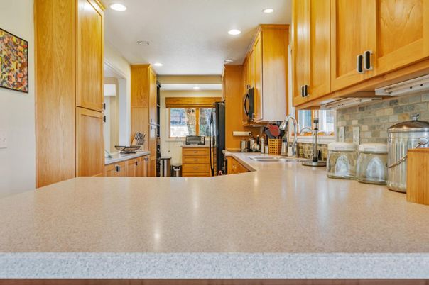 Interior, Kitchen, Recessed Lighting, Stone Walls