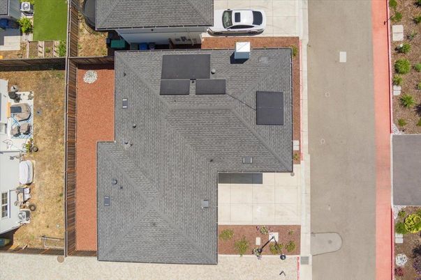 Exterior, Drone