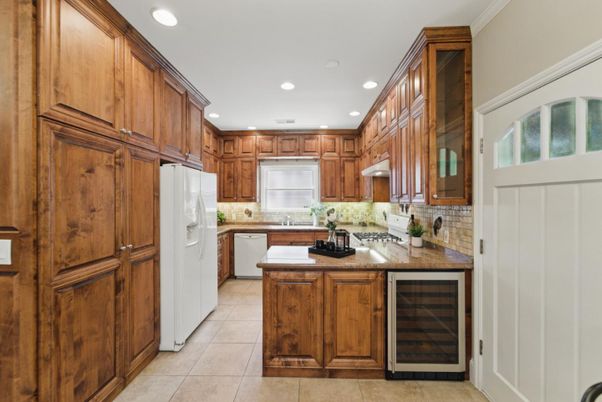 Interior, Kitchen, Recessed Lighting