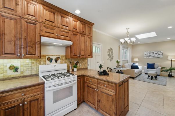 Chandelier, Interior, Kitchen, Living room, Recessed Lighting