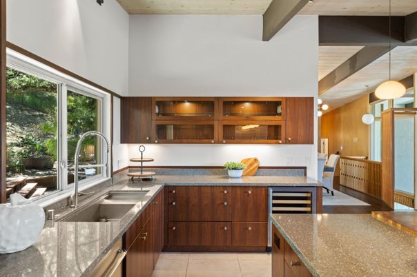 Interior, Kitchen, Pendant Lights, Stainless Steel Appliances