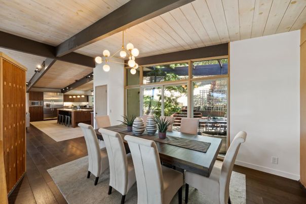Dining room, Interior, Kitchen, Pendant Lights, Stainless Steel Appliances, Wooden Beams, Wooden Ceilings, Wood Texture Flooring