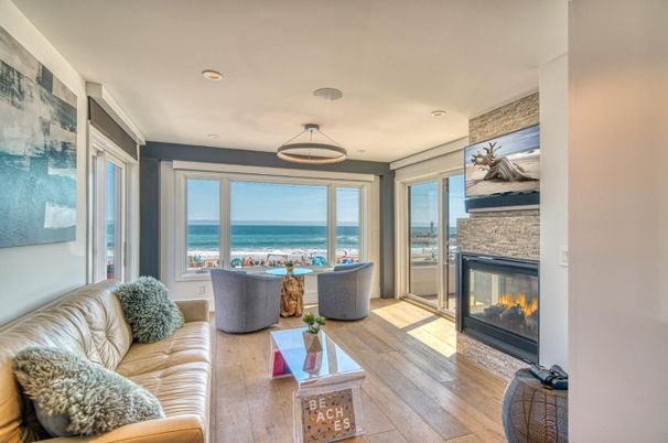Fireplace, Interior, Living room, Recessed Lighting, Water, Wood Texture Flooring